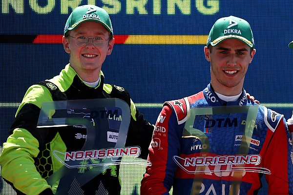 มีความเป็นมืออาชีพ