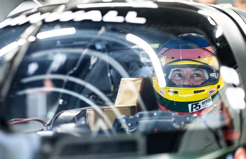 วีลเนิฟว์รับทราบ