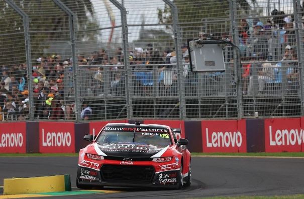 คว้าแชมป์สนาม