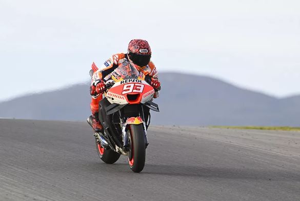 ผ่านช่วงยากลำบาก