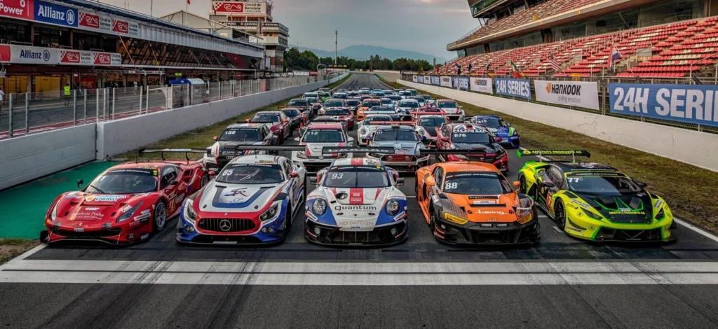 พร้อมแข่งสนาม