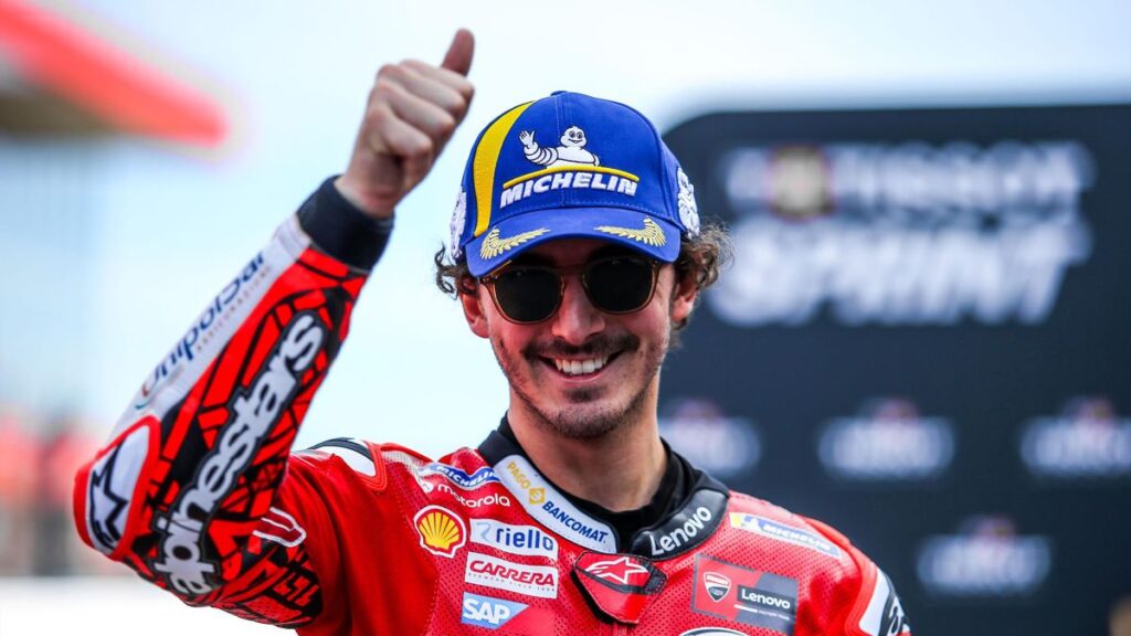 ดิ้นรนเพื่อฟอร์ม